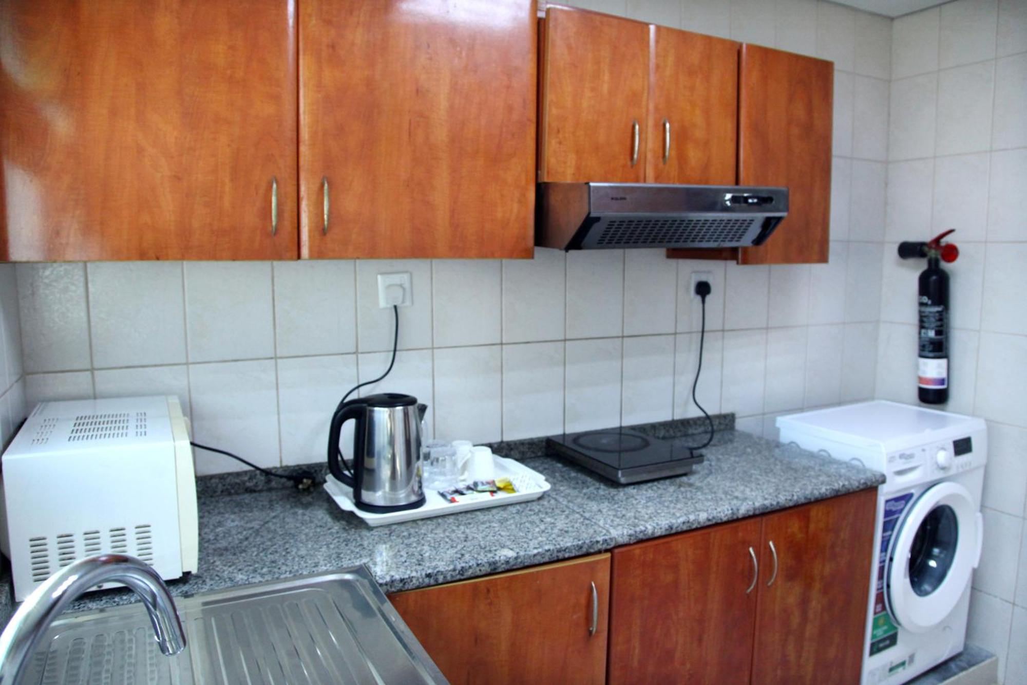 Ruwi Hotel Apartments, Sardzsa Kültér fotó